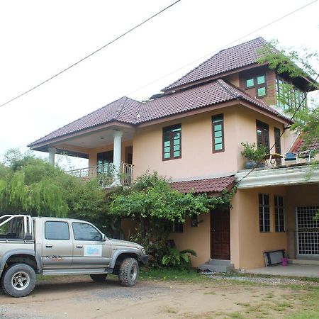 Saba Lodge Dungun Ngoại thất bức ảnh